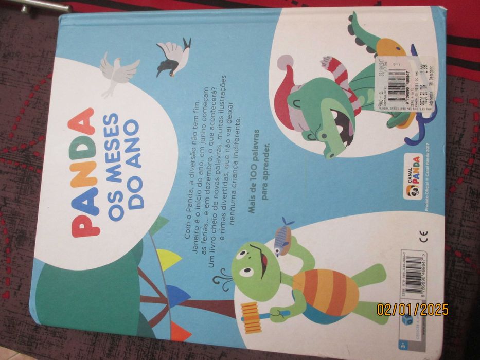 Livro para crianças - Panda - Os meses do ano