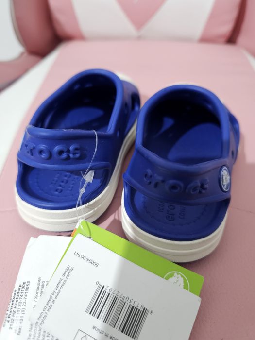 Buty crocs Eu 24-25 nowe sandaly