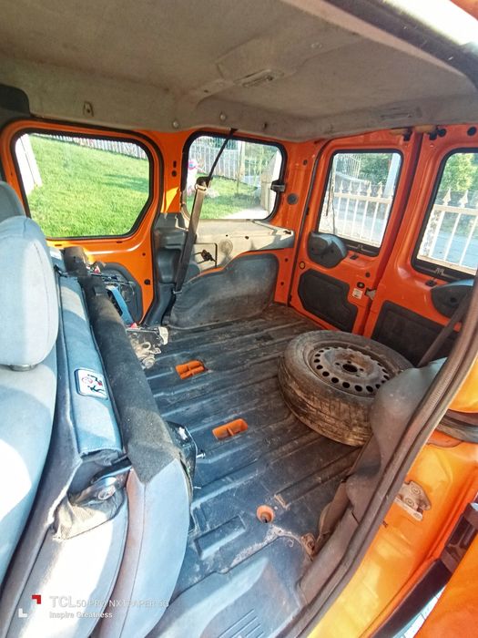 Ford Transit connect 1.8 tdci 5 lugares