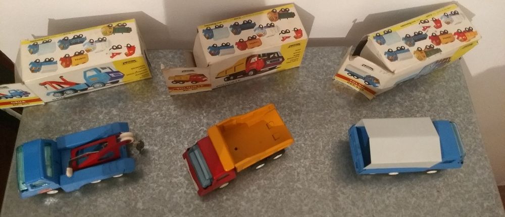 Lote 3 Veículos em ferro, marca mini- Sanson, 1976
