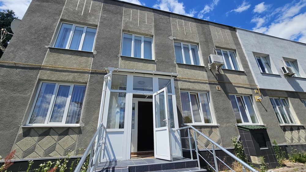 Оренда приміщень з ремонтом,  200м2 р-н меблевої фабрики