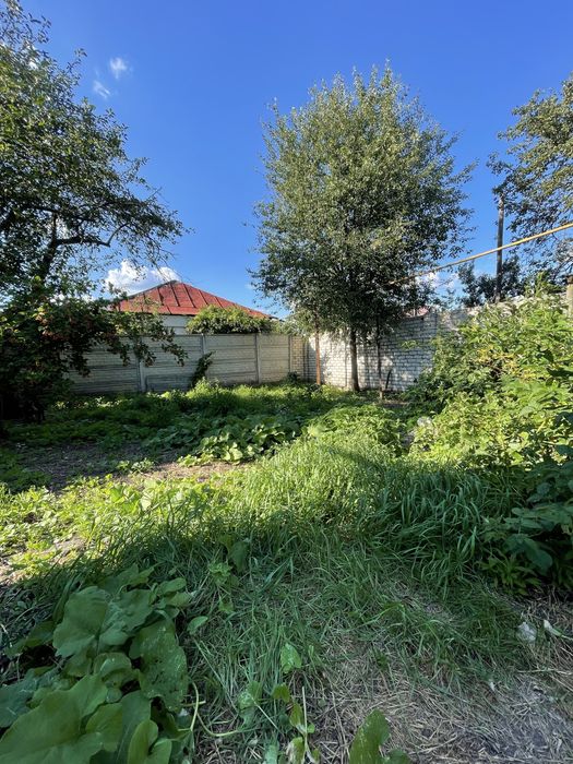 Продам частину будинку в тихому місті біля лісу на Сортировці