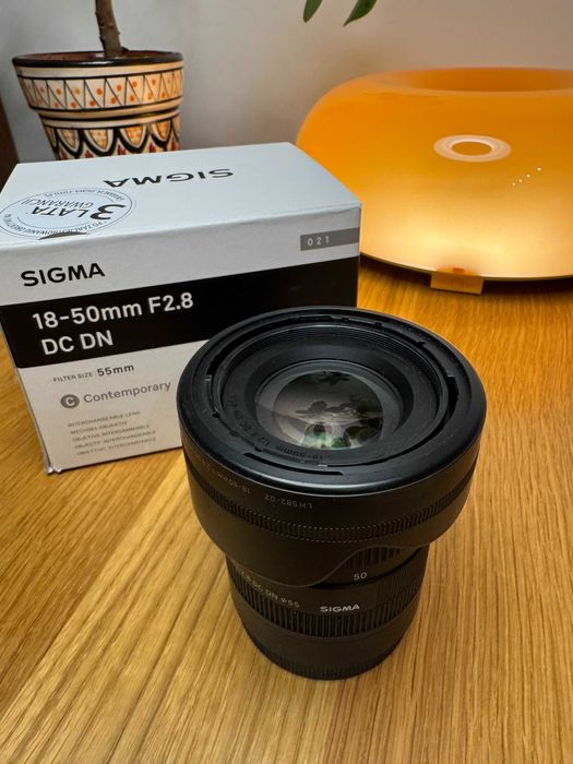 Sigma 18–50mm f/2.8 DC DN | Sony E | Pudełko + filtry