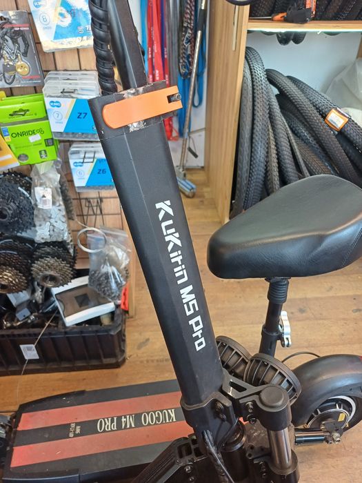 Сервисний центр ремонту самокатів Kуго Кірін