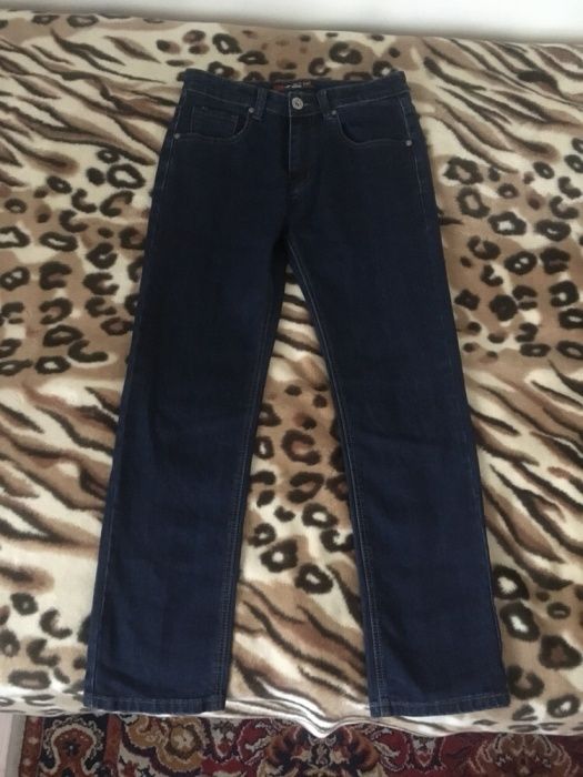 Spodnie jeansowe Nowe