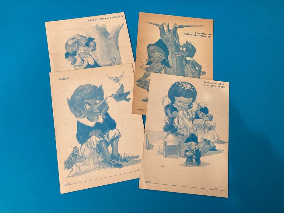 Lote de 4 Cadernos Escolares Contos da marca Nice Anos 70