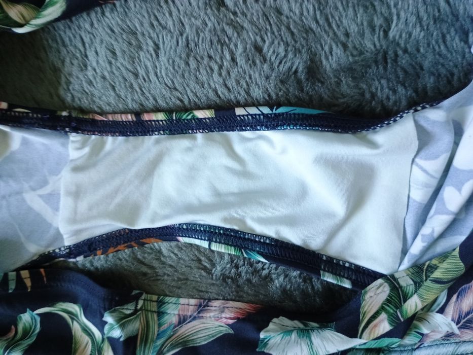 Dół od bikini Tropikalne kwiaty Esprit