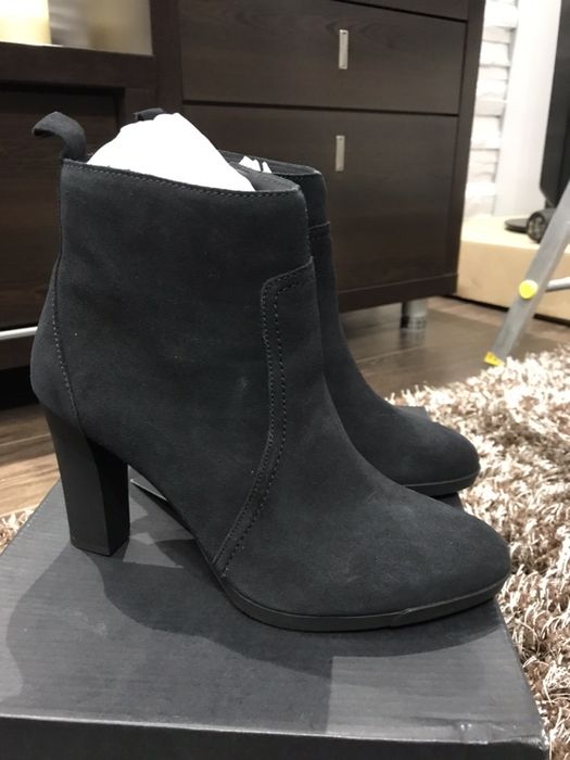 Botki Tommy Hilfiger rozm. 38