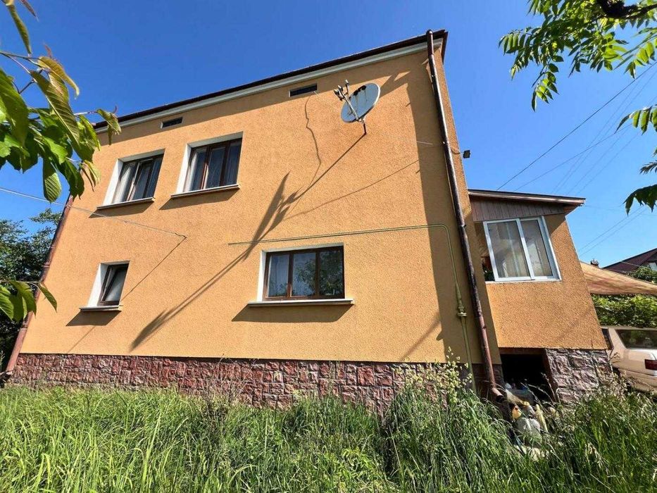 Продаж будинку біля Львова, Малечковичі