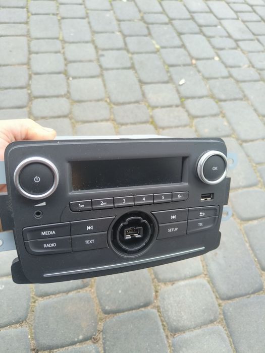 Radio samochodowe Dacia duster 2019 r