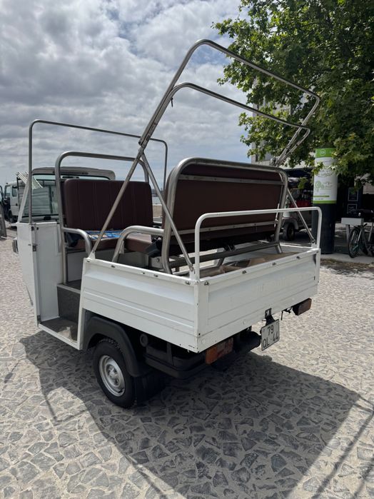 Tuk Tuk Piaggio 400 (7 lugares)