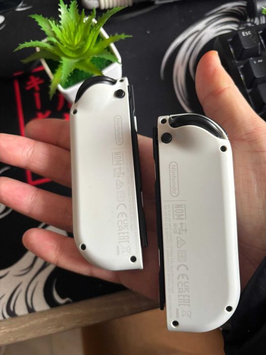 Joy-Con Nintendo Switch Branco Original – Excelente Estado