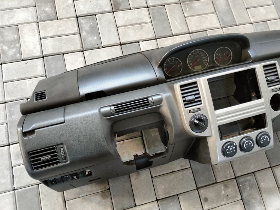 Торпедо Nissan X-Trail T30