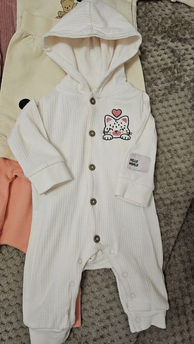 Komplet ubranek 62 dla dziewczynki