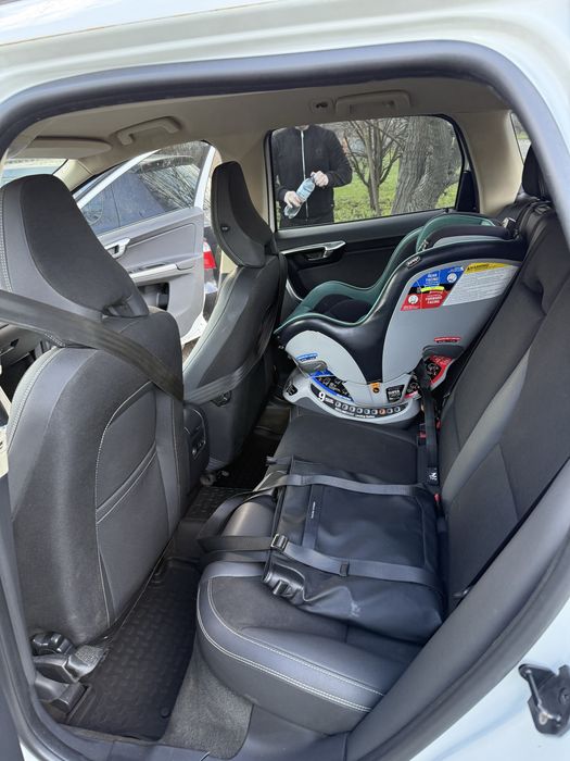 Продам Volvo xc60