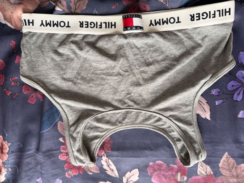 Top Tommy Hilfiger