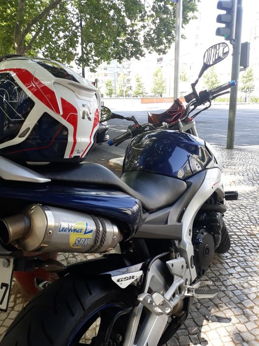 Suzuki GSR 600  NAKED