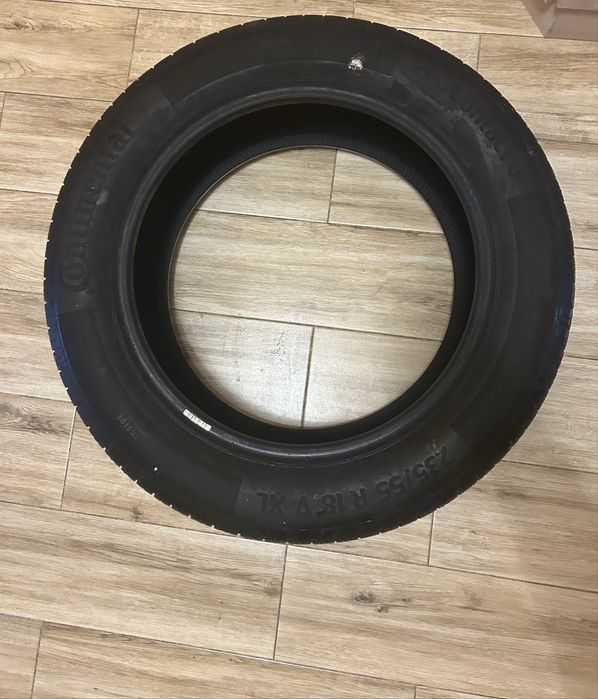 Komplet  opon letnich  18 Continental