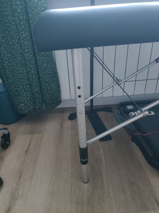 Łóżko do masażu kosmetyczne aluminiowe - czarne