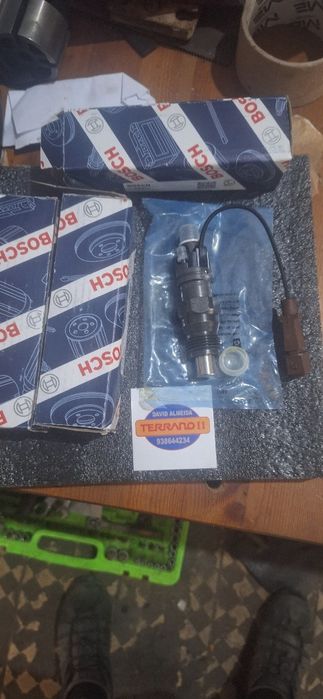 Injetor piloto ou comando. Bosch Nissan terrano II