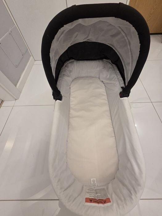 Gondola Valco  baby snap 4 jak nowa