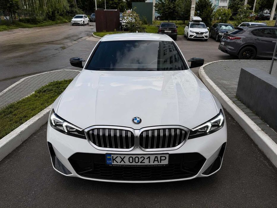 Продам БМВ 320І 2024 р. в. у відмінному стані