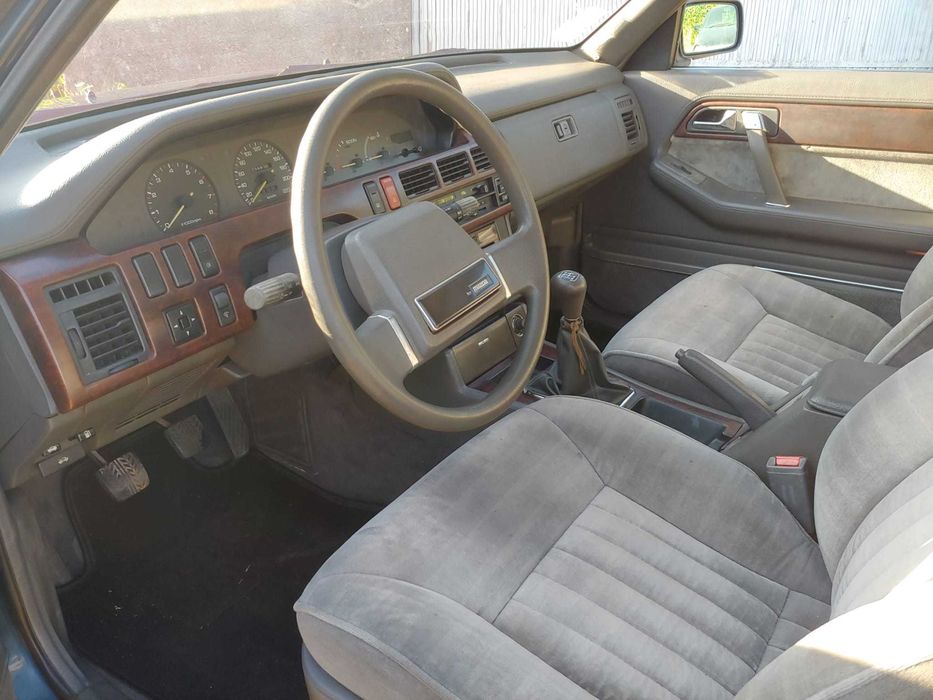 Mazda 929.2.2i.1988.