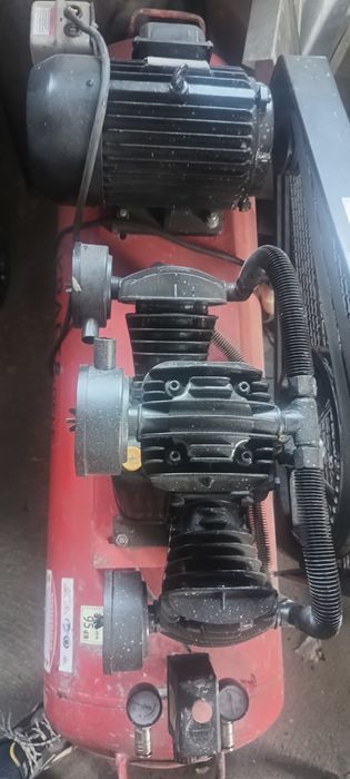 Kompresor 200L 400V 720L/min Kraft&Dele KD408