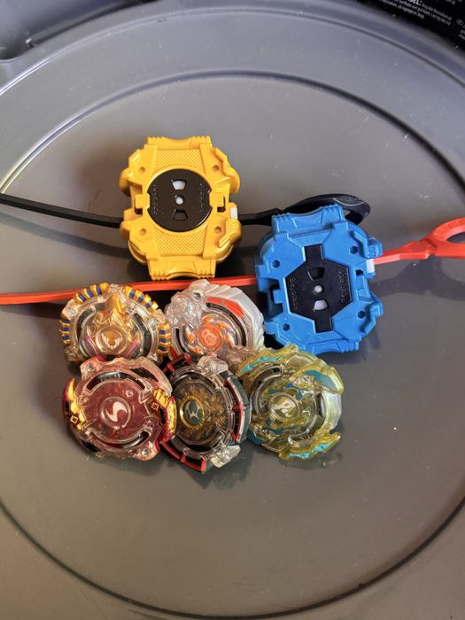 Beyblade Burst Conjunto Oficial da Hasbro