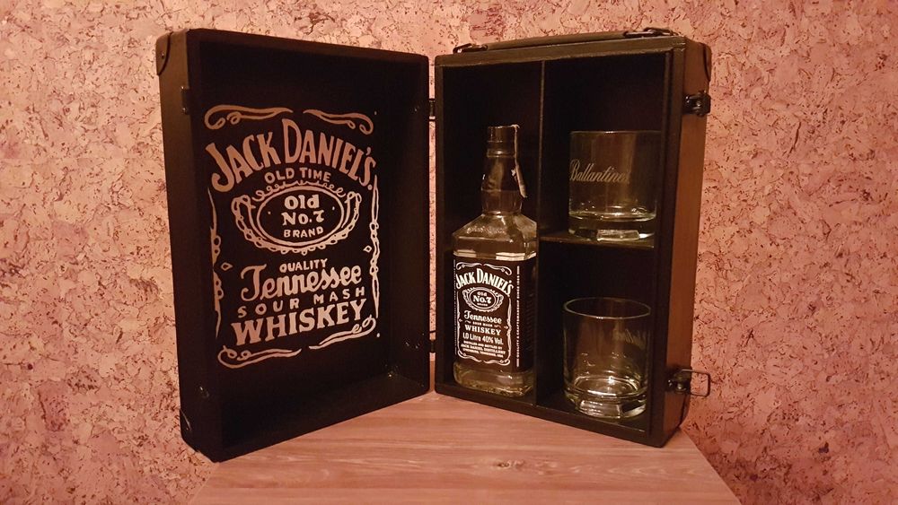 Mini barek Skrzynka stylizowna na Jack Daniels