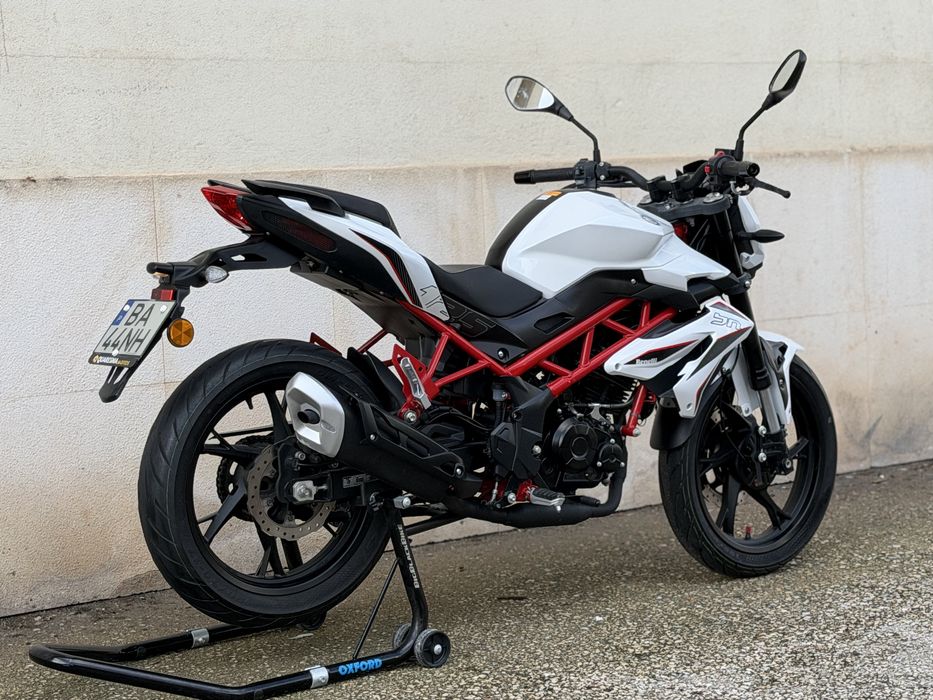 Benelli BN 125 - Oportunidade!