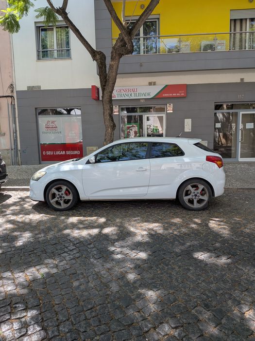 Kia pro_cee'd 1.6 CRDi | Bom Estado