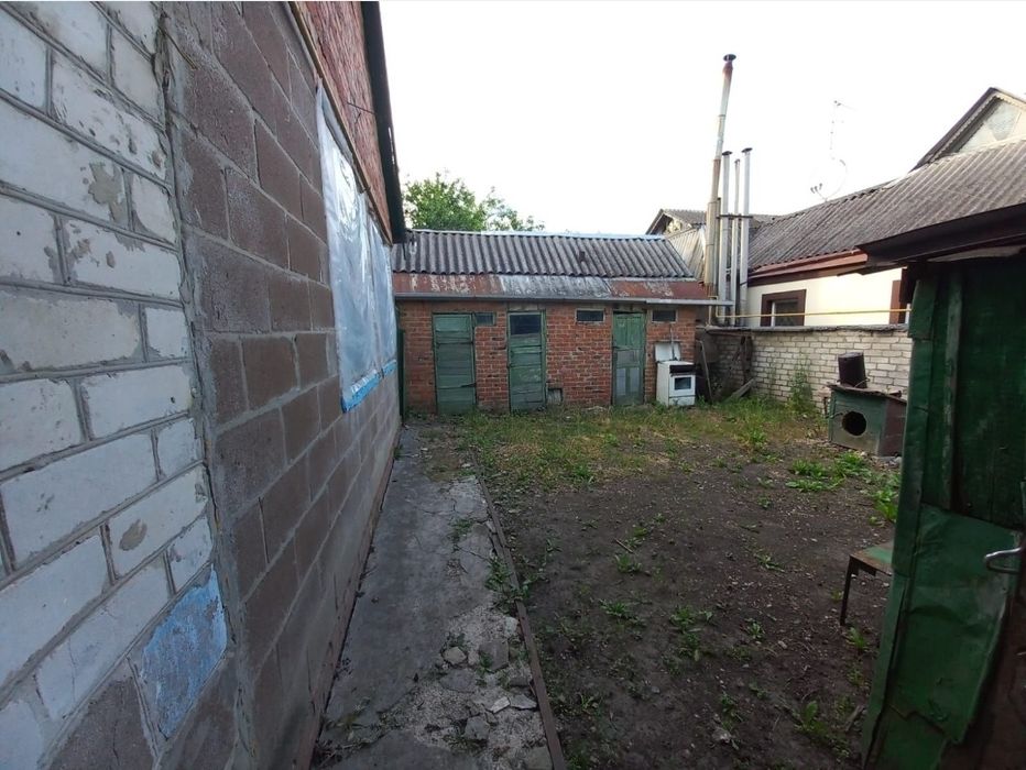 Власник. Без додатковий витрат. Будинок, дача, поблизу міста, в центрі