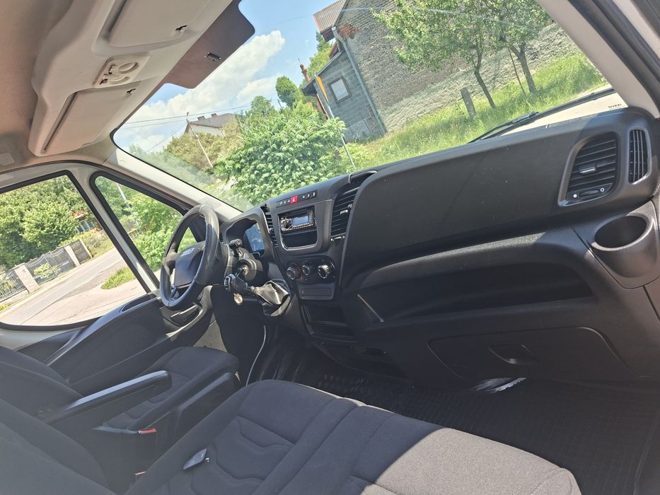 Iveco Daily 35C15 kontener