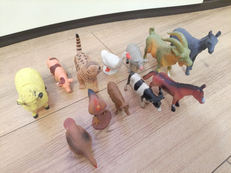 Zestaw figurki zwierzęta