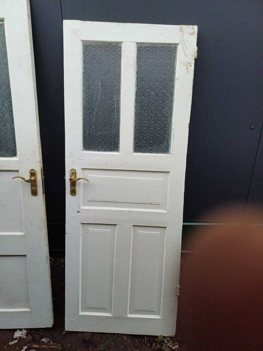 Двері у прекрасному стані. Перевірені часом
