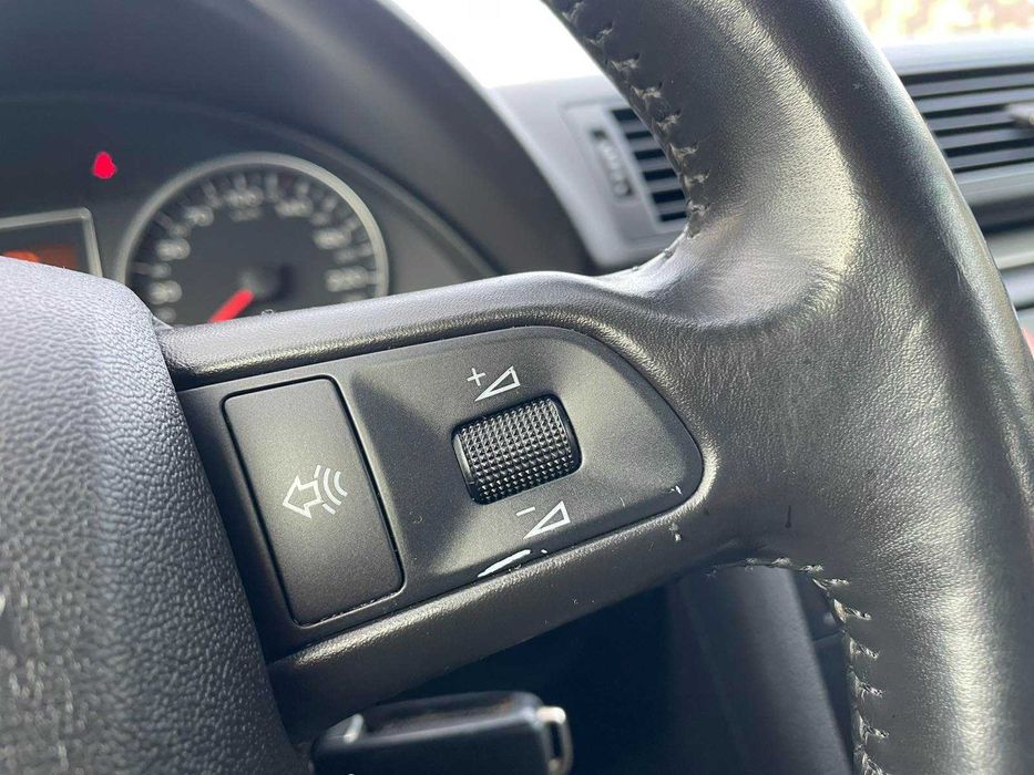 Audi A4 B7 , 2.0 mpi , 2005.