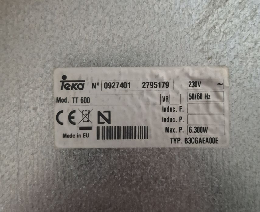 Placa Vitrocerâmica TEKA TT600 – 4 Zonas (1 Avariada)