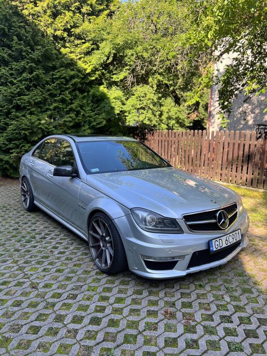 Mercedes-Benz Klasa C Mercedes C63 w204 457hp