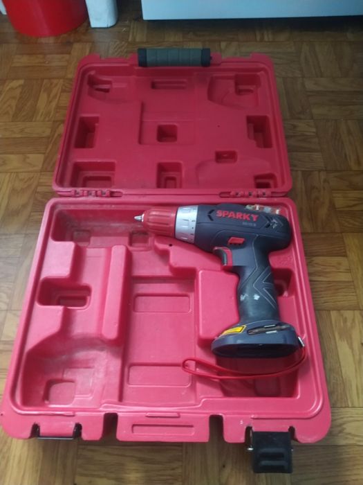 Wkrętarka Sparky 12v