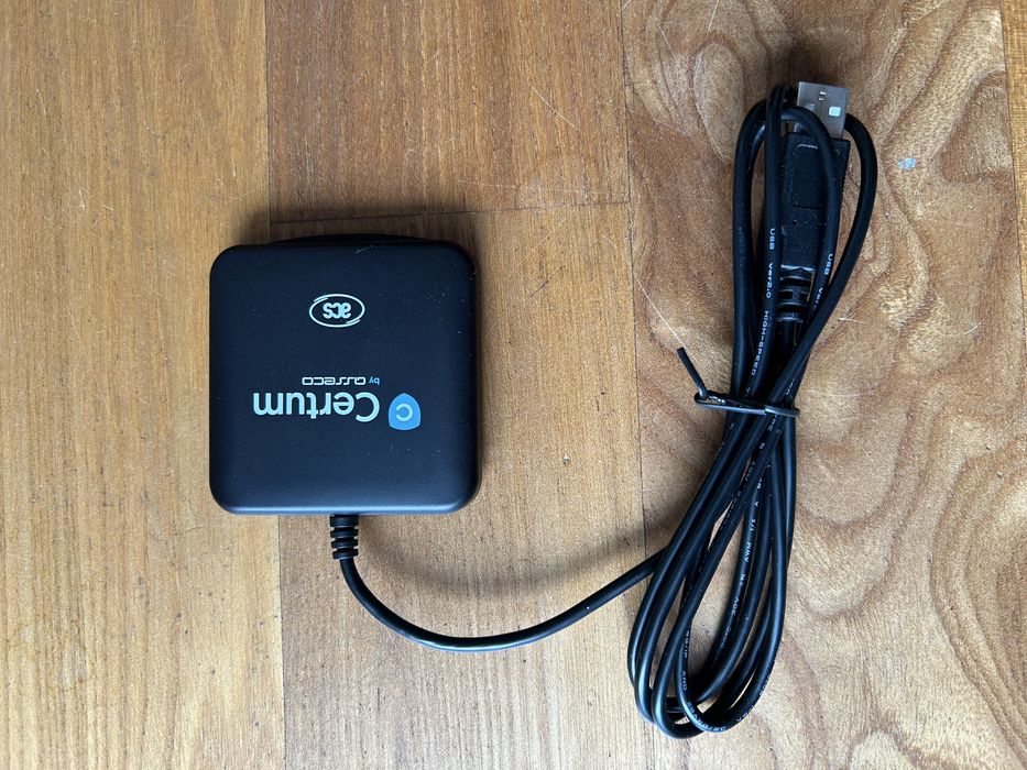 Czytnik do kart kryptograficznych Centrum by asseco