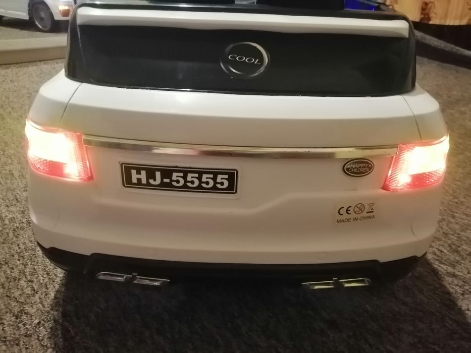 Детская машина на радиоуправлении