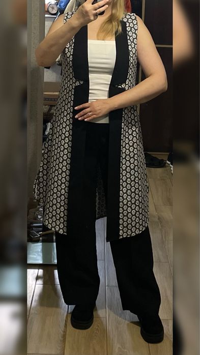 Жіноча жилетка розмір М