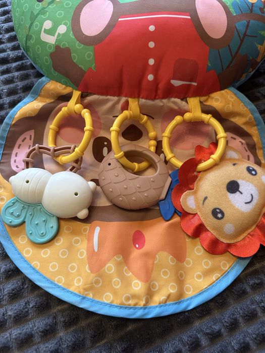 Подушка для гри на животику