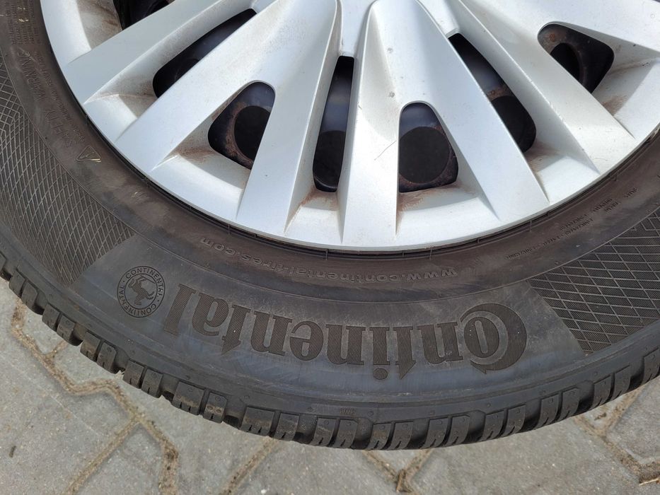 koła 195/65 15  volkswagen  r 15 felgi opony 5 x 112