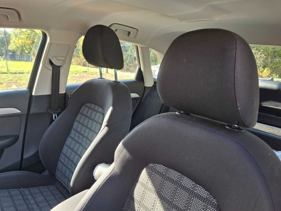Samochód osobowy AUDI Q3