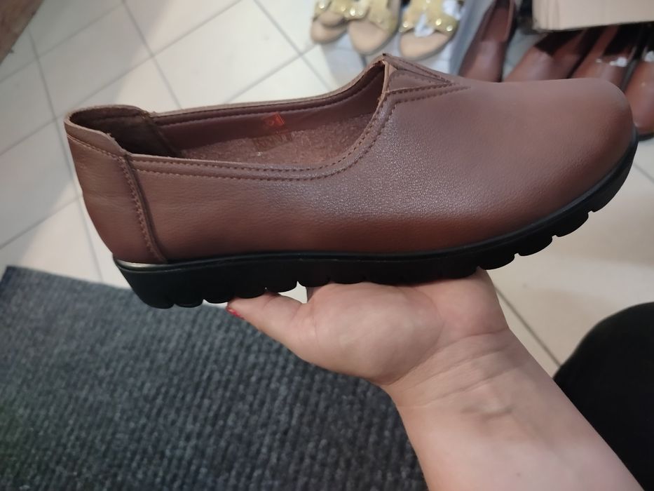 Buty.    damskie