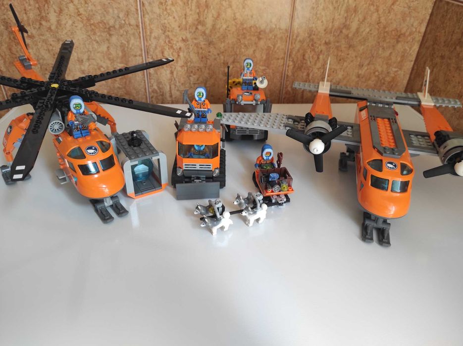 Продам набір LEGO City Арктичний вертоліт (60034): 1 500 грн