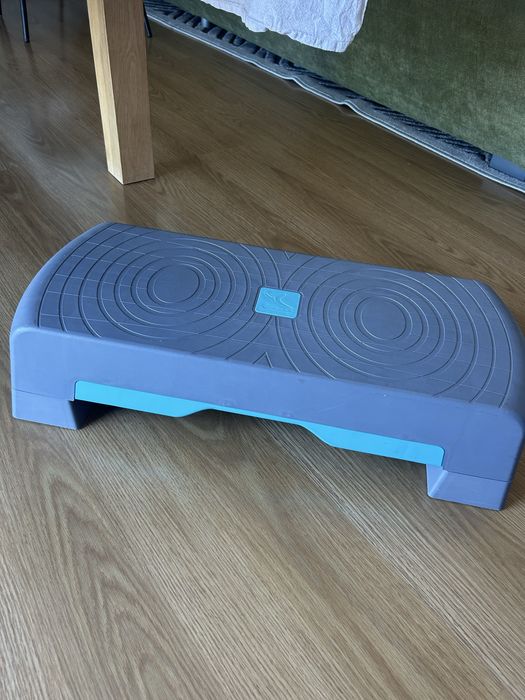 STEP 2-Level Platform447123644545781760