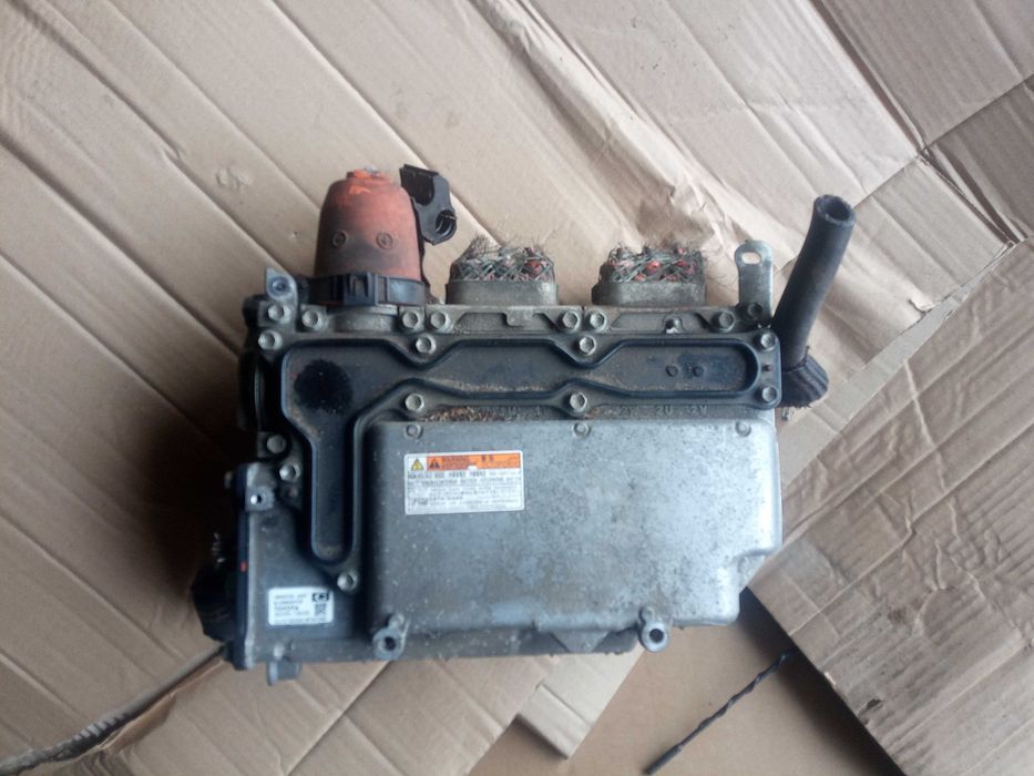 toyota auris II 13-18 inverter falownik 1,8 hybrid